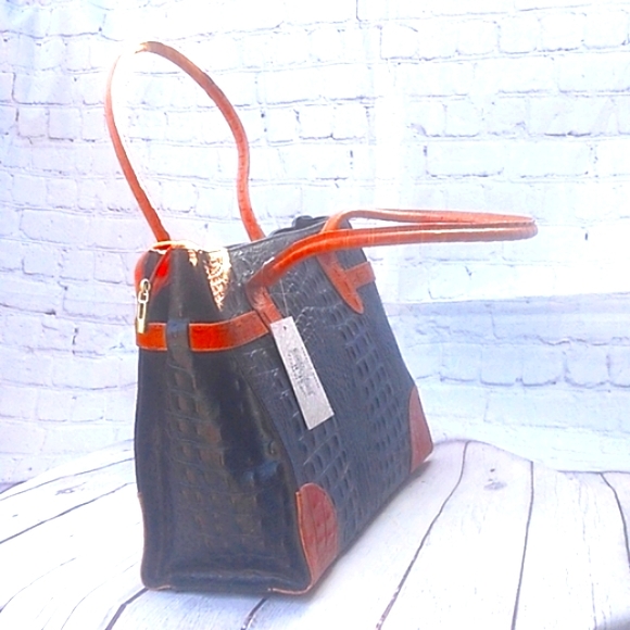 M & R MODA IN PELLE FIRENZE PURSE - Picture 6 of 12